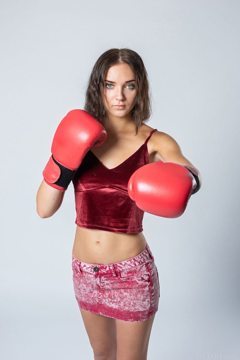 Таня, 23